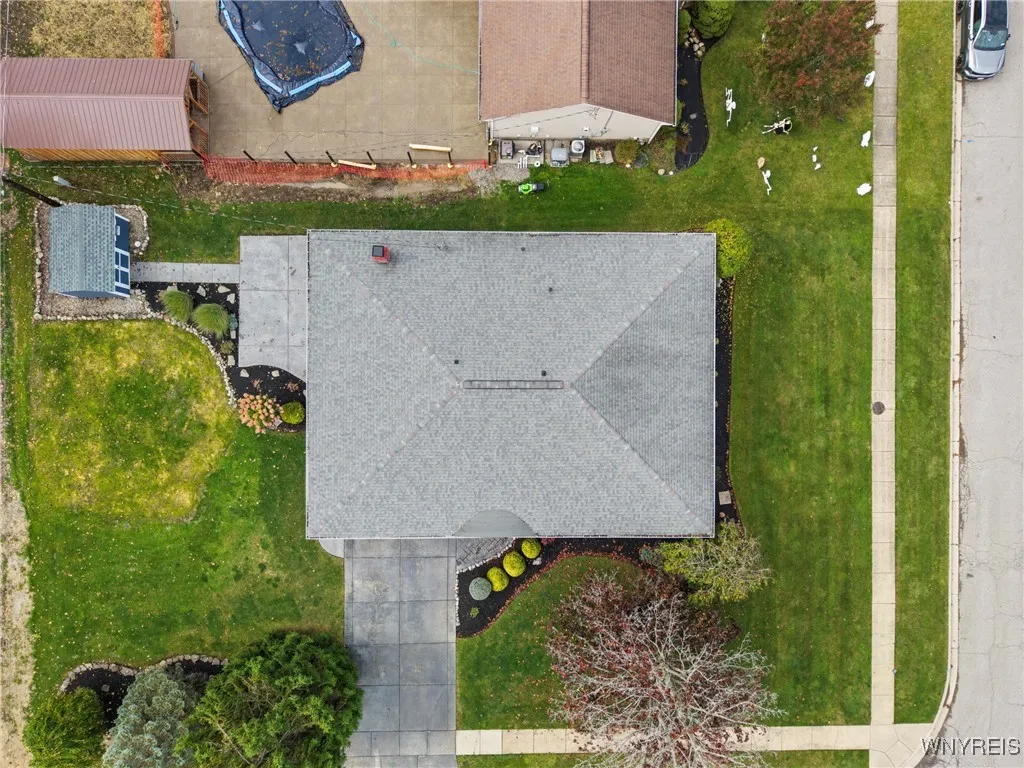 84 Annette Drive, West Seneca, New York 14224, West Seneca, New York 14224, 3 Bedrooms Bedrooms, 7 Rooms Rooms,1 BathroomBathrooms,Residential,For Sale,84 Annette Drive, West Seneca, New York 14224,0,B1646695