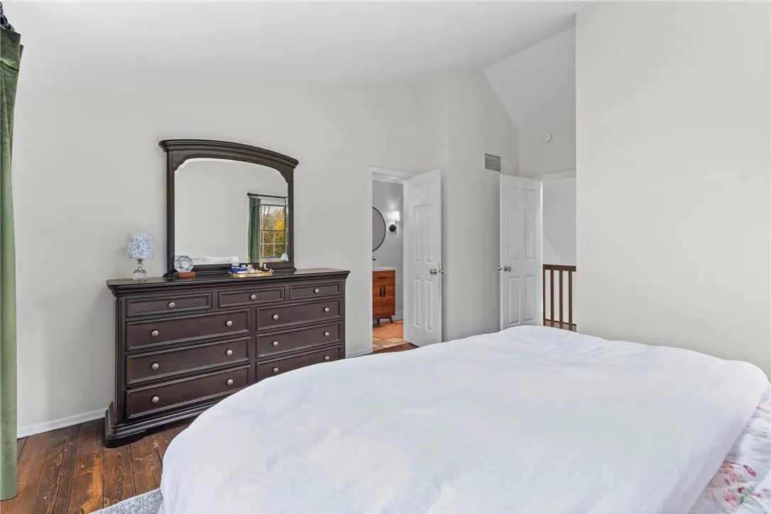 Primary Full Bathroom