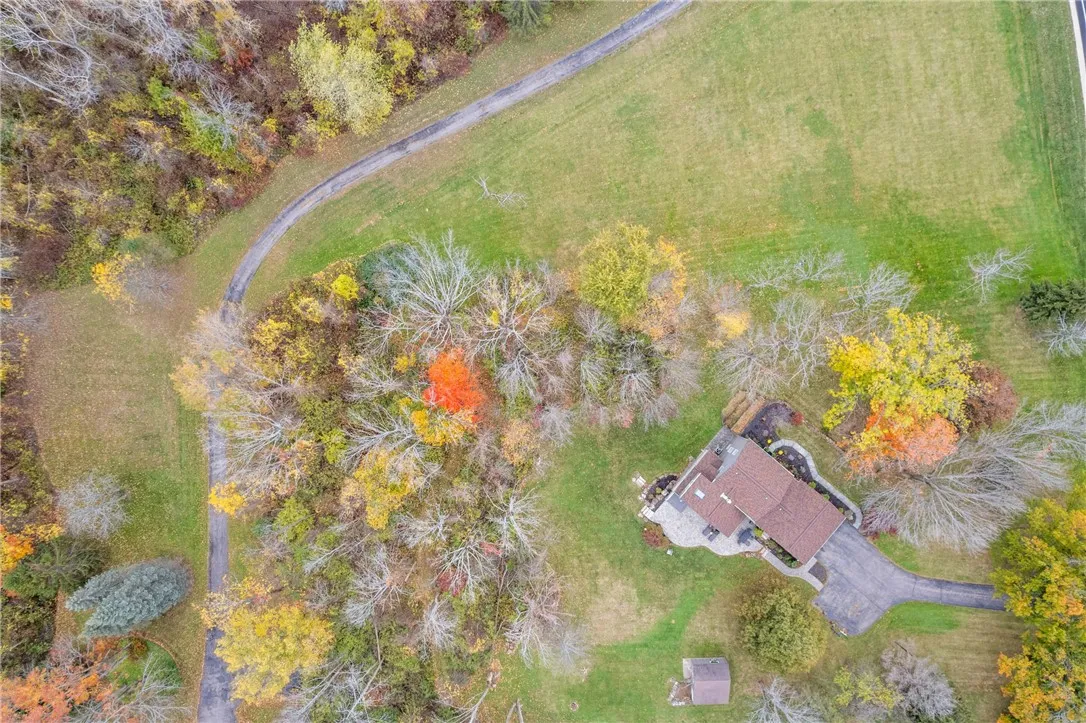 385 Basket Road, Webster, New York 14580, Webster, New York 14580, 4 Bedrooms Bedrooms, 11 Rooms Rooms,3 BathroomsBathrooms,Residential,For Sale,385 Basket Road, Webster, New York 14580,0,R1644960