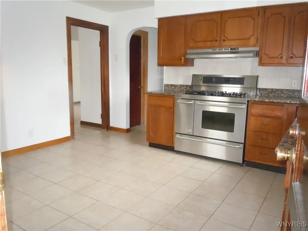 437 French Road, Cheektowaga, New York 14227, Cheektowaga, New York 14227, 4 Bedrooms Bedrooms, 8 Rooms Rooms,1 BathroomBathrooms,Residential,For Sale,437 French Road, Cheektowaga, New York 14227,0,B1643324