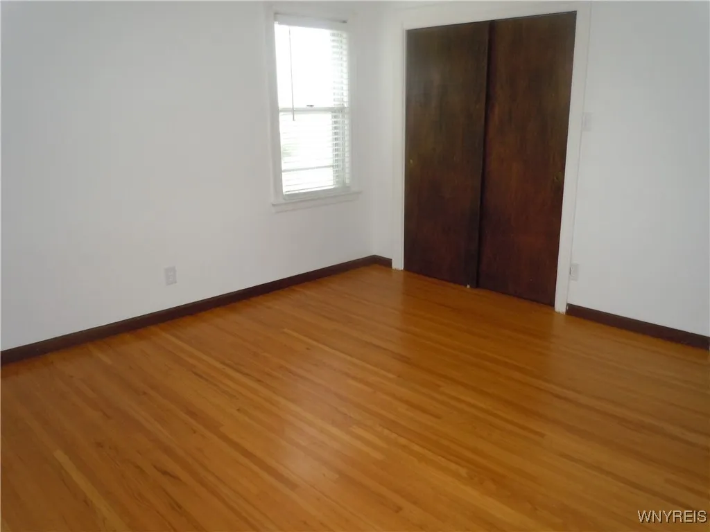 437 French Road, Cheektowaga, New York 14227, Cheektowaga, New York 14227, 4 Bedrooms Bedrooms, 8 Rooms Rooms,1 BathroomBathrooms,Residential,For Sale,437 French Road, Cheektowaga, New York 14227,0,B1643324