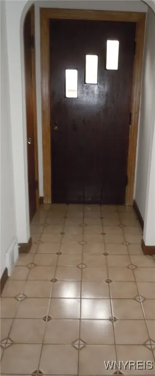 1st. floor hall to master