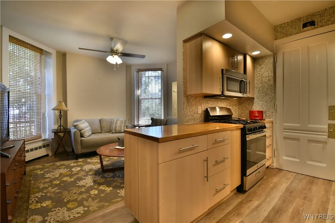 54 Normal Street 1, Buffalo, New York 14201, Buffalo, New York 14201, 2 Bedrooms Bedrooms, 5 Rooms Rooms,1 BathroomBathrooms,Residential Lease,For Rent,54 Normal Street 1, Buffalo, New York 14201,0,B1646739