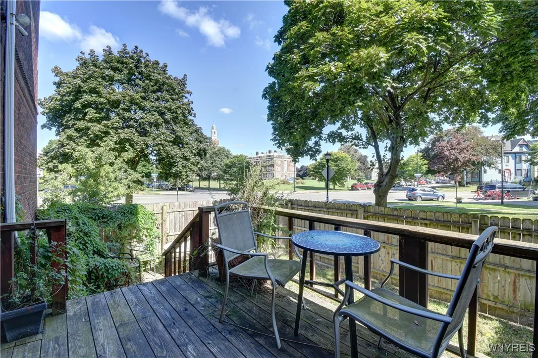 54 Normal Street 1, Buffalo, New York 14201, Buffalo, New York 14201, 2 Bedrooms Bedrooms, 5 Rooms Rooms,1 BathroomBathrooms,Residential Lease,For Rent,54 Normal Street 1, Buffalo, New York 14201,0,B1646739