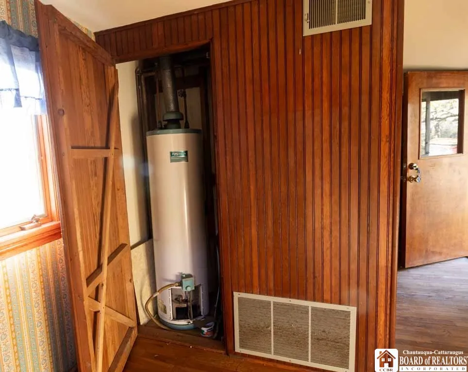 4977 Route 474, North Harmony, New York 14710, North Harmony, New York 14710, 4 Bedrooms Bedrooms, 7 Rooms Rooms,2 BathroomsBathrooms,Residential,For Sale,4977 Route 474, North Harmony, New York 14710,0,R1646060