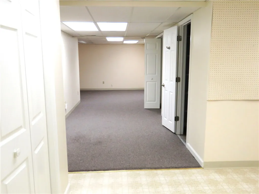 72 Harrier Circle, Henrietta, New York 14623, Henrietta, New York 14623, 2 Bedrooms Bedrooms, 7 Rooms Rooms,2 BathroomsBathrooms,Residential,For Sale,72 Harrier Circle, Henrietta, New York 14623,0,R1646521