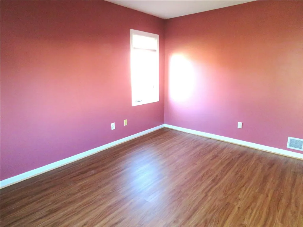 72 Harrier Circle, Henrietta, New York 14623, Henrietta, New York 14623, 2 Bedrooms Bedrooms, 7 Rooms Rooms,2 BathroomsBathrooms,Residential,For Sale,72 Harrier Circle, Henrietta, New York 14623,0,R1646521