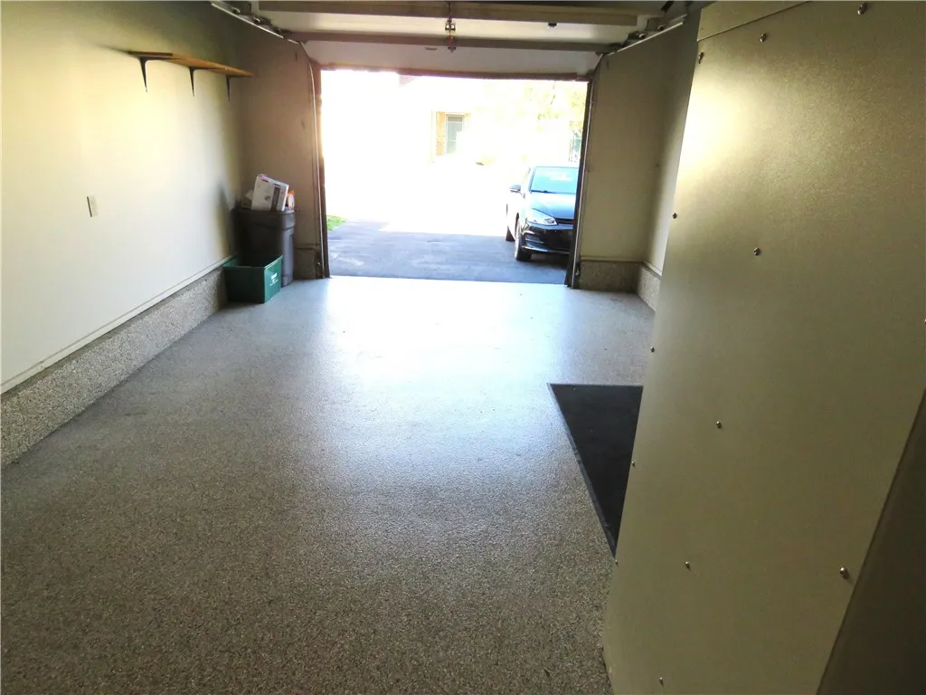 72 Harrier Circle, Henrietta, New York 14623, Henrietta, New York 14623, 2 Bedrooms Bedrooms, 7 Rooms Rooms,2 BathroomsBathrooms,Residential,For Sale,72 Harrier Circle, Henrietta, New York 14623,0,R1646521