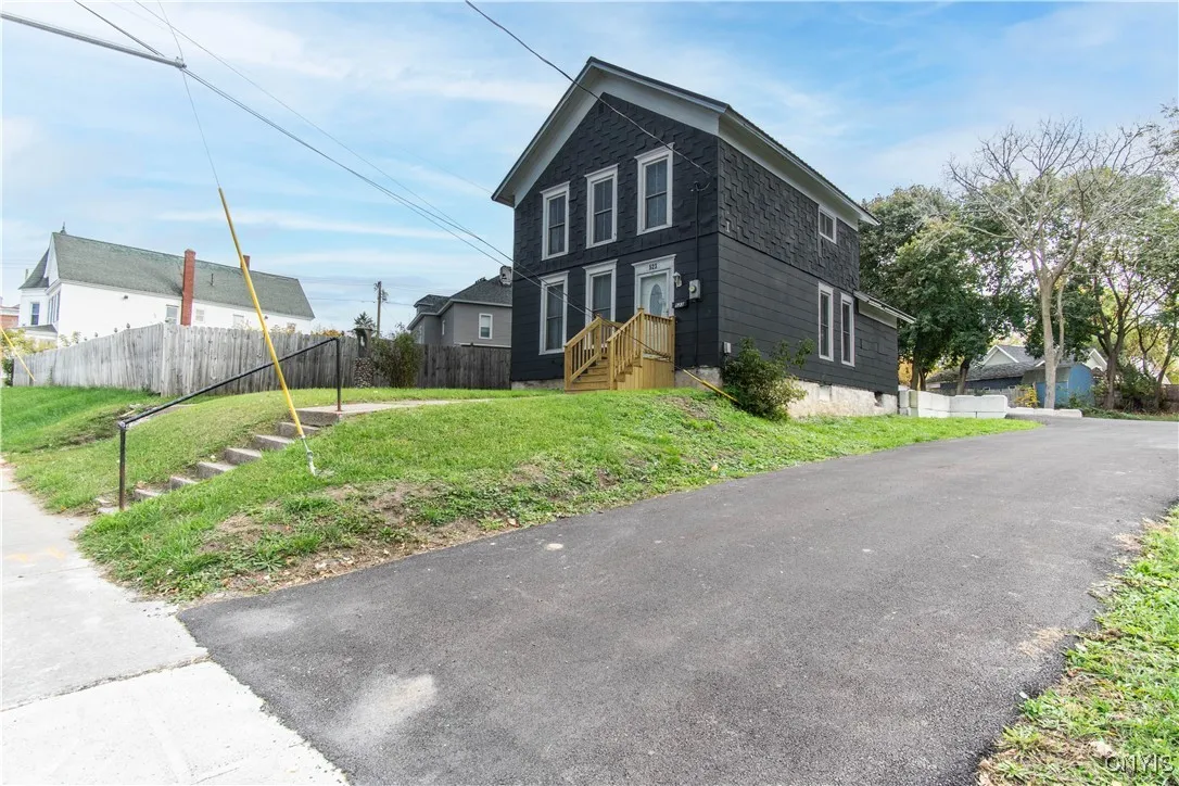 523 Arsenal Street, Watertown City, New York 13601, Watertown City, New York 13601, 9 Rooms Rooms,Commercial Sale,For Sale,523 Arsenal Street, Watertown City, New York 13601,0,S1645030