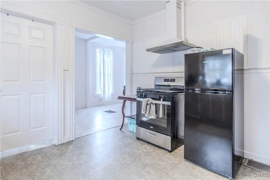 523 Arsenal Street, Watertown City, New York 13601, Watertown City, New York 13601, 3 Bedrooms Bedrooms, 9 Rooms Rooms,1 BathroomBathrooms,Residential,For Sale,523 Arsenal Street, Watertown City, New York 13601,0,S1645022