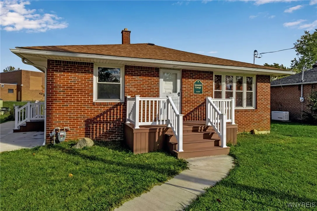 5119 Glendale Avenue, Hamburg, New York 14075, Hamburg, New York 14075, 3 Bedrooms Bedrooms, 6 Rooms Rooms,1 BathroomBathrooms,Residential,Closed,5119 Glendale Avenue, Hamburg, New York 14075,0,B1646532