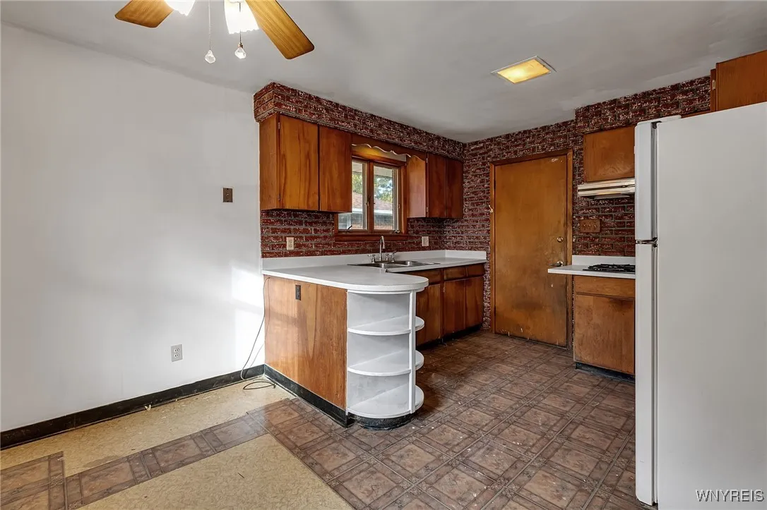 5119 Glendale Avenue, Hamburg, New York 14075, Hamburg, New York 14075, 3 Bedrooms Bedrooms, 6 Rooms Rooms,1 BathroomBathrooms,Residential,Closed,5119 Glendale Avenue, Hamburg, New York 14075,0,B1646532