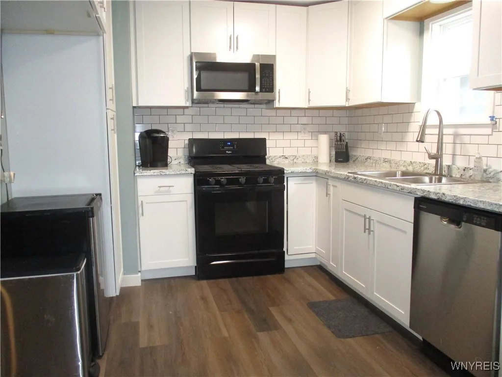 5829 Lakeview Terrace, Hamburg, New York 14085, Hamburg, New York 14085, 2 Bedrooms Bedrooms, 7 Rooms Rooms,1 BathroomBathrooms,Residential,For Sale,5829 Lakeview Terrace, Hamburg, New York 14085,0,B1646663