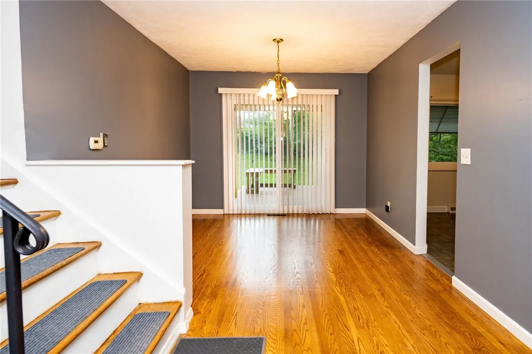 36 Brendan Circle, Henrietta, New York 14467, Henrietta, New York 14467, 4 Bedrooms Bedrooms, 8 Rooms Rooms,2 BathroomsBathrooms,Residential Lease,For Rent,36 Brendan Circle, Henrietta, New York 14467,0,R1638522