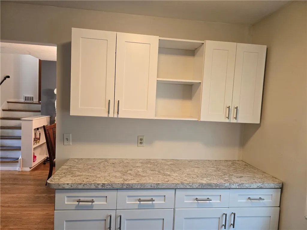 36 Brendan Circle, Henrietta, New York 14467, Henrietta, New York 14467, 4 Bedrooms Bedrooms, 8 Rooms Rooms,2 BathroomsBathrooms,Residential Lease,For Rent,36 Brendan Circle, Henrietta, New York 14467,0,R1638522