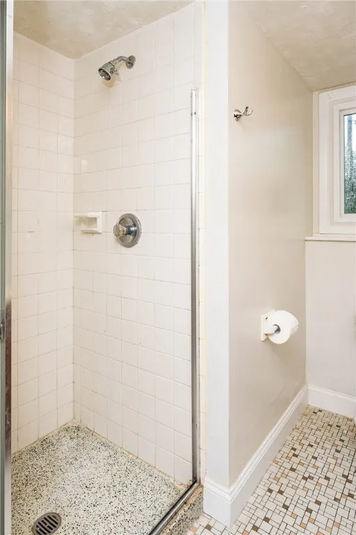 36 Brendan Circle, Henrietta, New York 14467, Henrietta, New York 14467, 4 Bedrooms Bedrooms, 8 Rooms Rooms,2 BathroomsBathrooms,Residential Lease,For Rent,36 Brendan Circle, Henrietta, New York 14467,0,R1638522