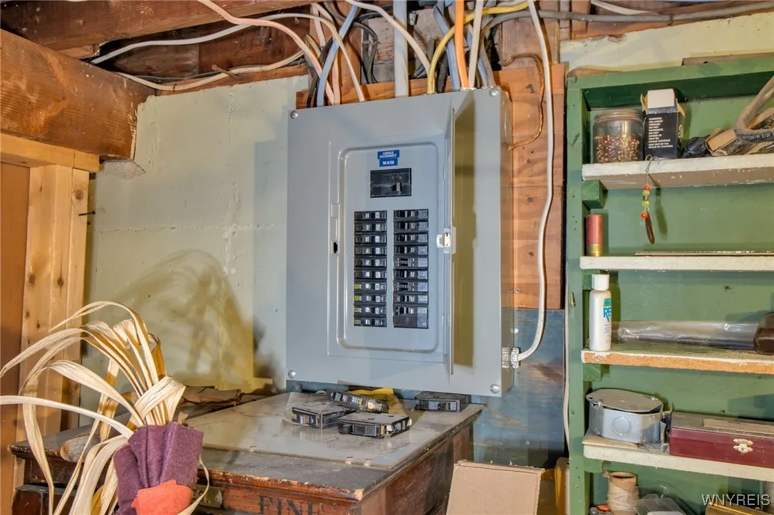 428 Mcconkey Drive, Tonawanda, New York 14223, Tonawanda, New York 14223, 3 Bedrooms Bedrooms, 5 Rooms Rooms,1 BathroomBathrooms,Residential,For Sale,428 Mcconkey Drive, Tonawanda, New York 14223,0,B1642653