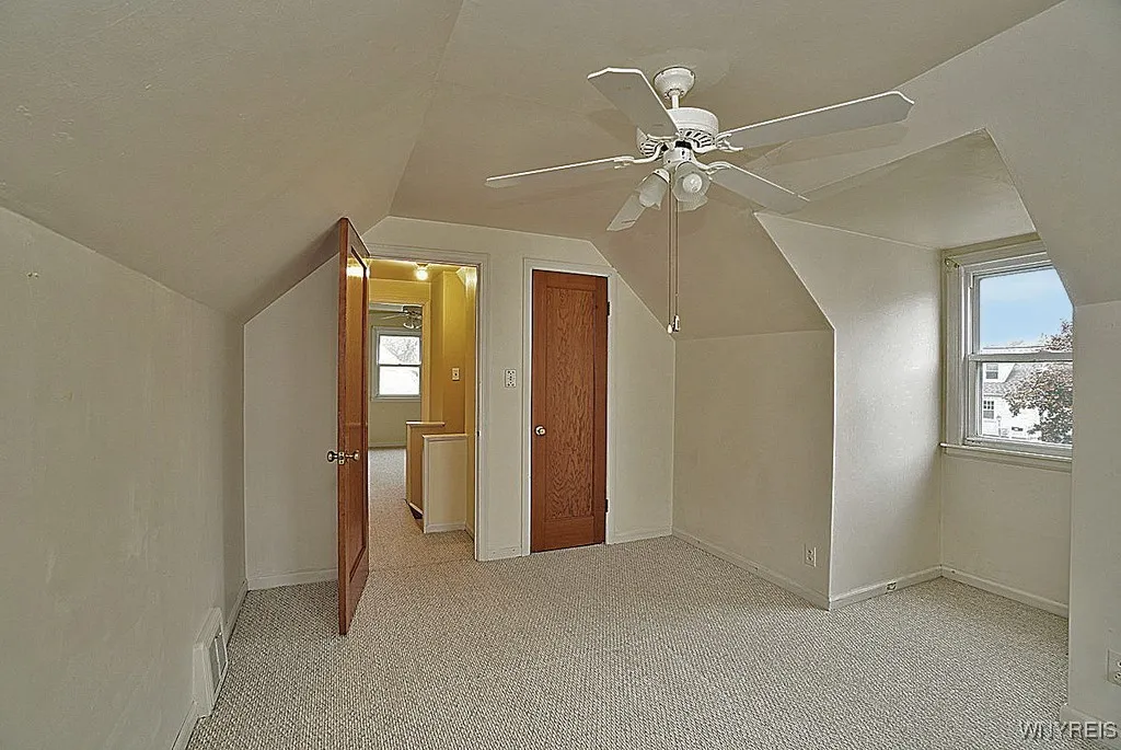 89 White Road, Cheektowaga, New York 14225, Cheektowaga, New York 14225, 4 Bedrooms Bedrooms, 6 Rooms Rooms,1 BathroomBathrooms,Residential,For Sale,89 White Road, Cheektowaga, New York 14225,0,B1646761