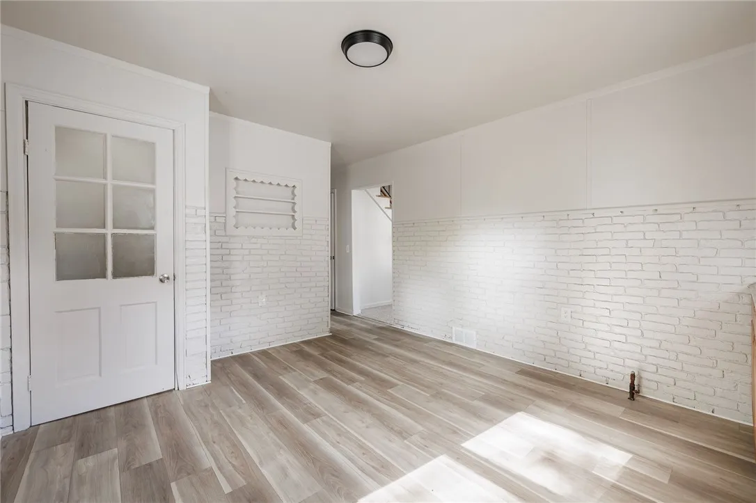 67 Keller Street, Rochester, New York 14609, Rochester, New York 14609, 4 Bedrooms Bedrooms, 6 Rooms Rooms,1 BathroomBathrooms,Residential,For Sale,67 Keller Street, Rochester, New York 14609,0,R1646598