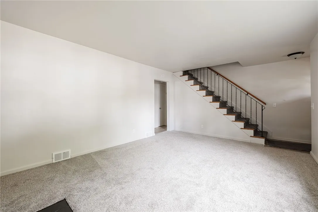 67 Keller Street, Rochester, New York 14609, Rochester, New York 14609, 4 Bedrooms Bedrooms, 6 Rooms Rooms,1 BathroomBathrooms,Residential,For Sale,67 Keller Street, Rochester, New York 14609,0,R1646598