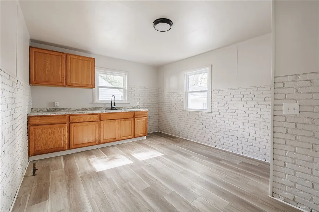 67 Keller Street, Rochester, New York 14609, Rochester, New York 14609, 4 Bedrooms Bedrooms, 6 Rooms Rooms,1 BathroomBathrooms,Residential,For Sale,67 Keller Street, Rochester, New York 14609,0,R1646598