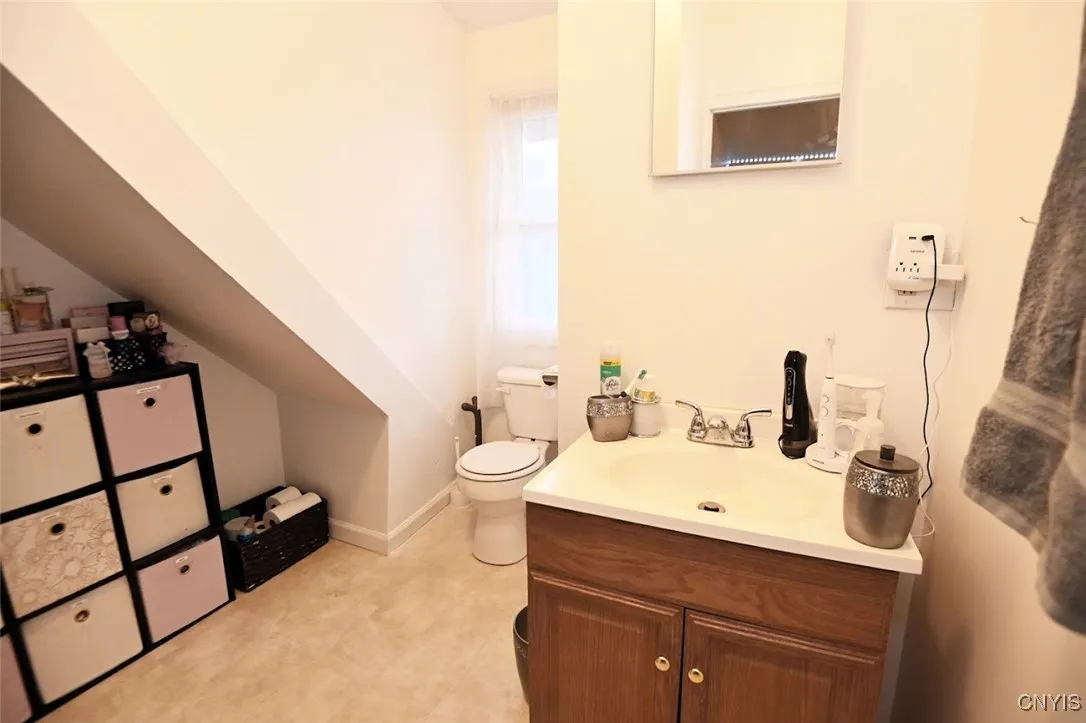 9390 Beartown Road South, Western, New York 13303, Western, New York 13303, 4 Bedrooms Bedrooms, 10 Rooms Rooms,2 BathroomsBathrooms,Residential,For Sale,9390 Beartown Road South, Western, New York 13303,0,S1646833