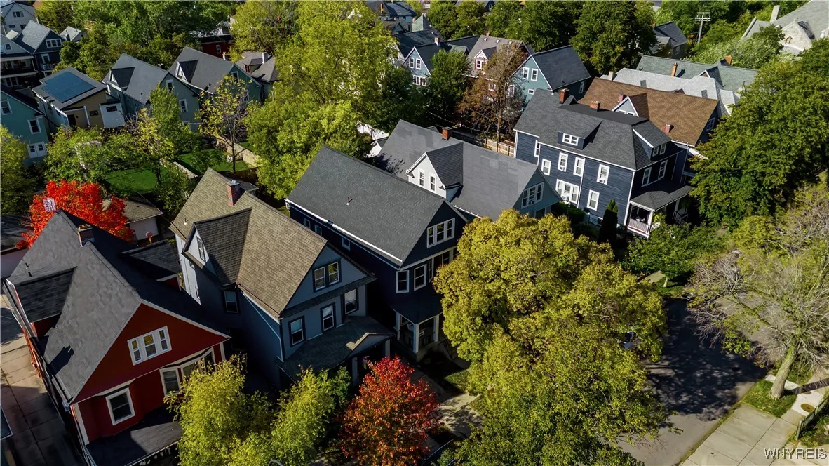 288 Baynes Street, Buffalo, New York 14213, Buffalo, New York 14213, 4 Bedrooms Bedrooms, 7 Rooms Rooms,2 BathroomsBathrooms,Residential,Closed,288 Baynes Street, Buffalo, New York 14213,0,B1646247