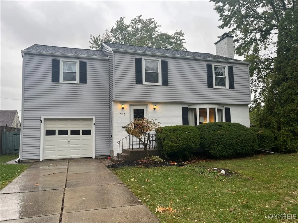 740 Parkhurst Boulevard, Tonawanda, New York 14223, Tonawanda, New York 14223, 5 Bedrooms Bedrooms, 8 Rooms Rooms,1 BathroomBathrooms,Residential,For Sale,740 Parkhurst Boulevard, Tonawanda, New York 14223,0,B1646867