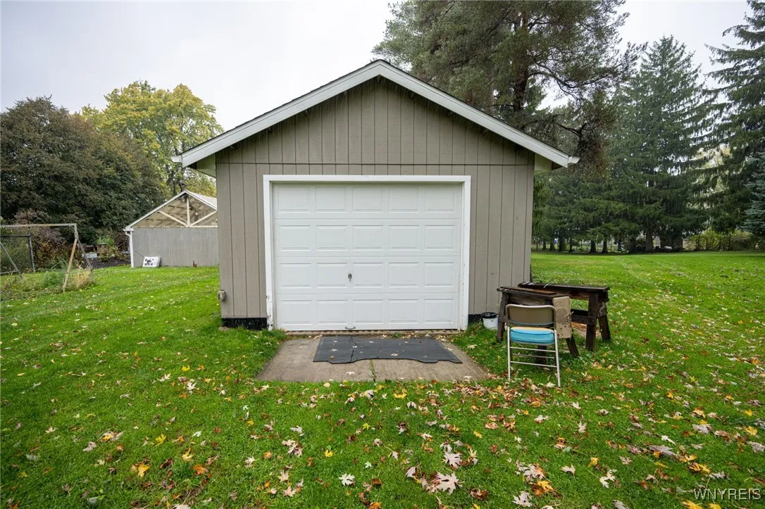 486 Potters Road, West Seneca, New York 14220, West Seneca, New York 14220, ,Commercial Sale,For Sale,486 Potters Road, West Seneca, New York 14220,0,B1645882