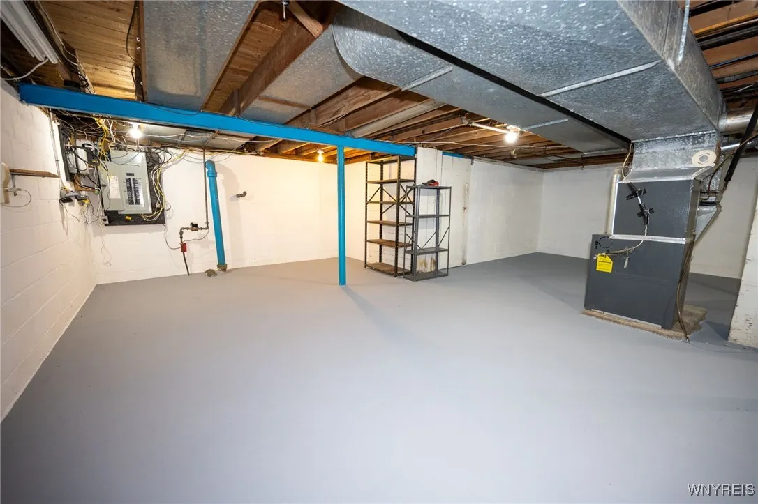 486 Potters Road, West Seneca, New York 14220, West Seneca, New York 14220, ,Commercial Sale,For Sale,486 Potters Road, West Seneca, New York 14220,0,B1645882