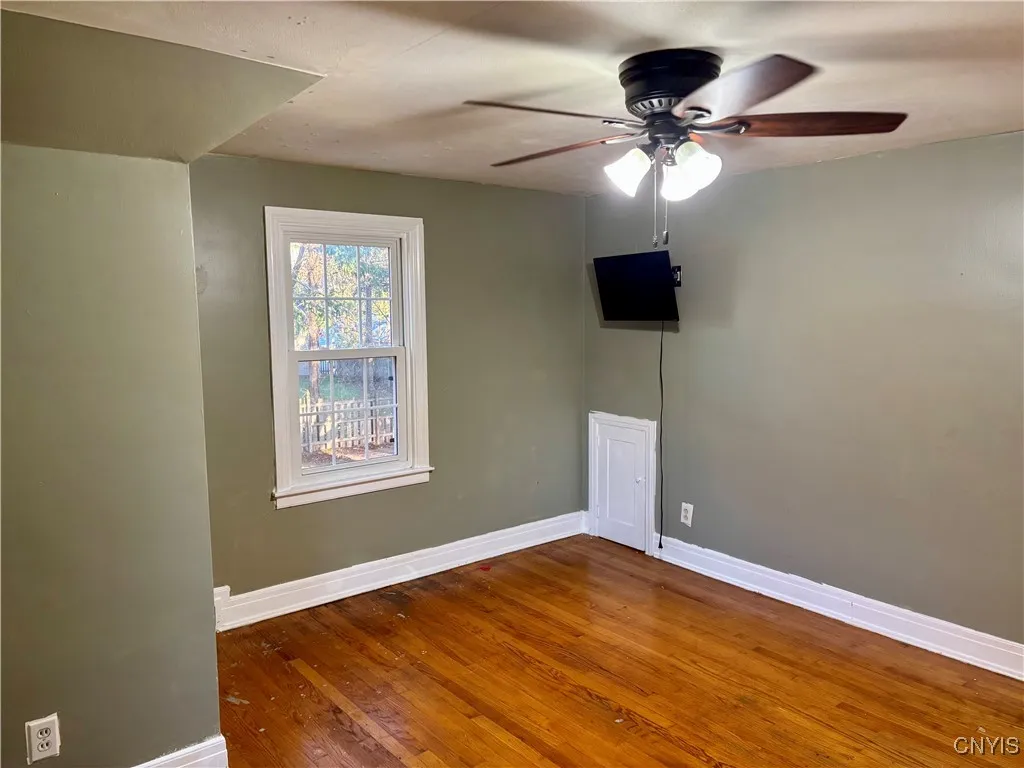 Large bedroom with two closets