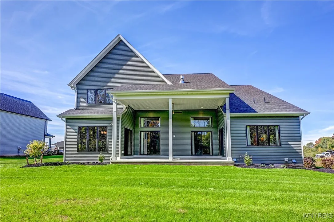 5211 Kandefer's Trail, Clarence, New York 14221, Clarence, New York 14221, 4 Bedrooms Bedrooms, 10 Rooms Rooms,3 BathroomsBathrooms,Residential,For Sale,5211 Kandefer's Trail, Clarence, New York 14221,0,B1646728