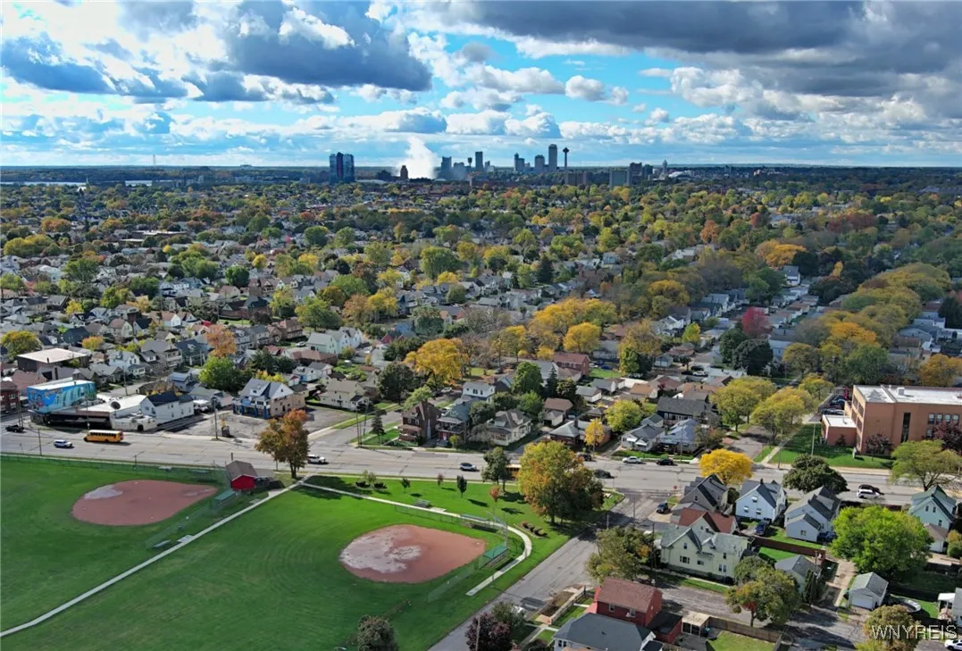 2945 Michigan Avenue, Niagara Falls, New York 1430, Niagara Falls, New York 14305, 3 Bedrooms Bedrooms, 8 Rooms Rooms,2 BathroomsBathrooms,Residential,For Sale,2945 Michigan Avenue, Niagara Falls, New York 1430,0,B1646933