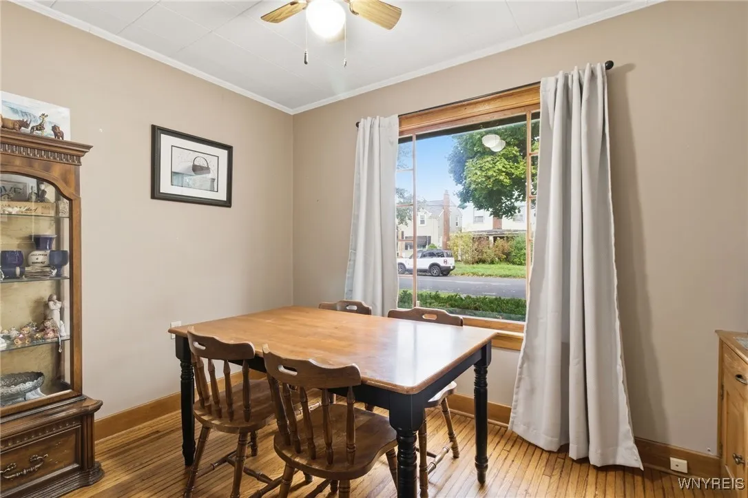 2945 Michigan Avenue, Niagara Falls, New York 1430, Niagara Falls, New York 14305, 3 Bedrooms Bedrooms, 8 Rooms Rooms,2 BathroomsBathrooms,Residential,For Sale,2945 Michigan Avenue, Niagara Falls, New York 1430,0,B1646933