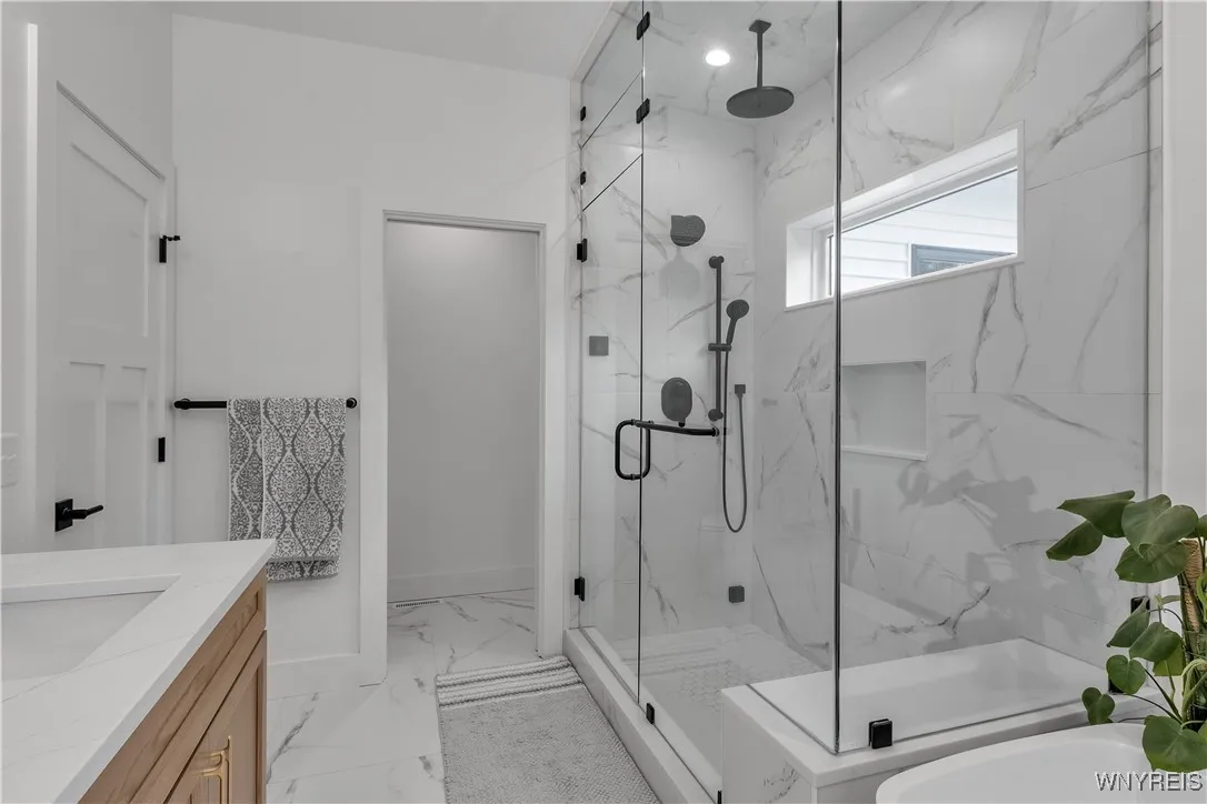 809 Casey Road, Amherst, New York 14051, Amherst, New York 14051, 3 Bedrooms Bedrooms, 7 Rooms Rooms,3 BathroomsBathrooms,Residential,For Sale,809 Casey Road, Amherst, New York 14051,0,B1646750