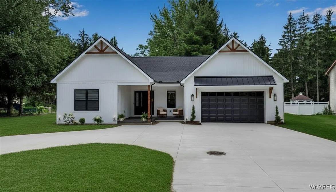 809 Casey Road, Amherst, New York 14051, Amherst, New York 14051, 3 Bedrooms Bedrooms, 7 Rooms Rooms,3 BathroomsBathrooms,Residential,For Sale,809 Casey Road, Amherst, New York 14051,0,B1646750