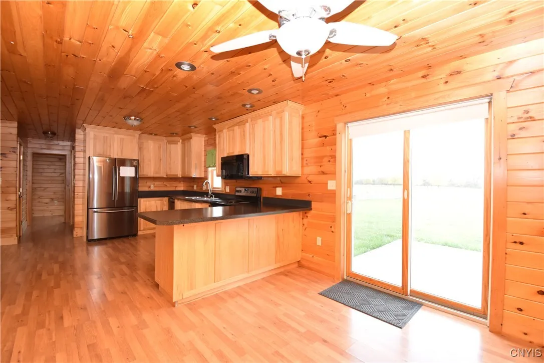 25003 State Route 37, Pamelia, New York 13601, Pamelia, New York 13601, 3 Bedrooms Bedrooms, 6 Rooms Rooms,2 BathroomsBathrooms,Residential Lease,For Rent,25003 State Route 37, Pamelia, New York 13601,0,S1646951