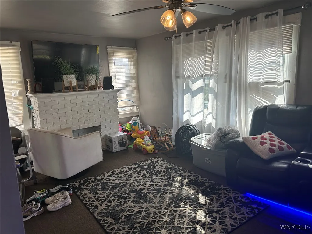 316 Dodge Street, Buffalo, New York 14208, Buffalo, New York 14208, 4 Bedrooms Bedrooms, ,2 BathroomsBathrooms,Residential,For Sale,316 Dodge Street, Buffalo, New York 14208,0,B1646344