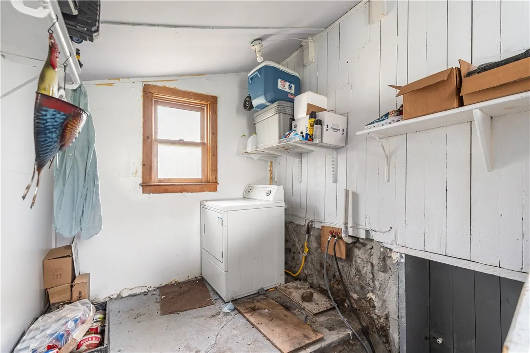 35 South Pearl Street, Attica, New York 14011, Attica, New York 14011, 3 Bedrooms Bedrooms, 8 Rooms Rooms,1 BathroomBathrooms,Residential,For Sale,35 South Pearl Street, Attica, New York 14011,0,R1646814