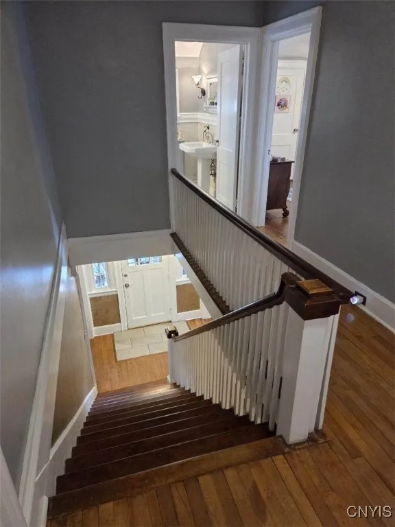 102 Hillside Avenue, Herkimer, New York 13350, Herkimer, New York 13350, 3 Bedrooms Bedrooms, 7 Rooms Rooms,1 BathroomBathrooms,Residential,For Sale,102 Hillside Avenue, Herkimer, New York 13350,0,S1646912