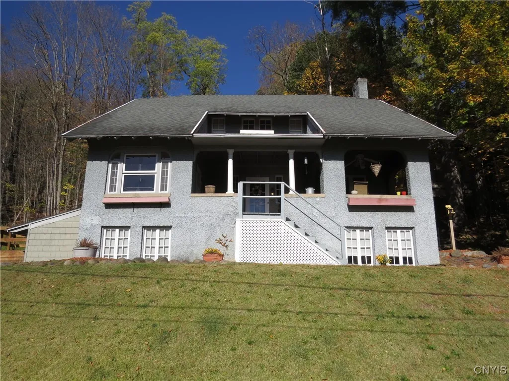 102 Hillside Avenue, Herkimer, New York 13350, Herkimer, New York 13350, 3 Bedrooms Bedrooms, 7 Rooms Rooms,1 BathroomBathrooms,Residential,For Sale,102 Hillside Avenue, Herkimer, New York 13350,0,S1646912
