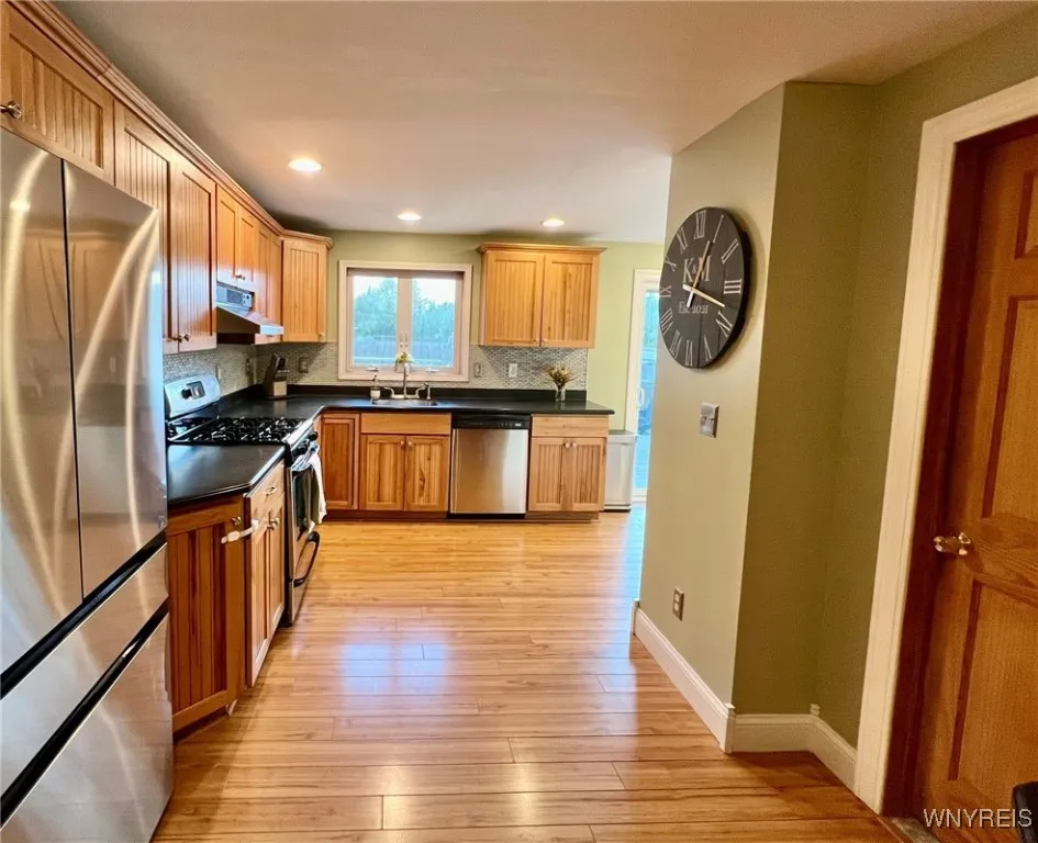 47 Klauder Road, Tonawanda, New York 14223, Tonawanda, New York 14223, 3 Bedrooms Bedrooms, 7 Rooms Rooms,2 BathroomsBathrooms,Residential,Closed,47 Klauder Road, Tonawanda, New York 14223,0,B1646811