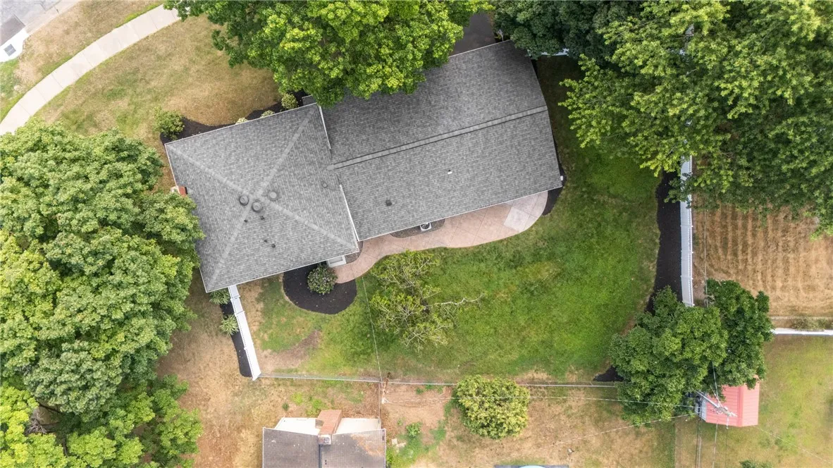 679 Heritage Drive, Greece, New York 14615, Greece, New York 14615, 5 Bedrooms Bedrooms, 11 Rooms Rooms,3 BathroomsBathrooms,Residential,For Sale,679 Heritage Drive, Greece, New York 14615,0,R1646884