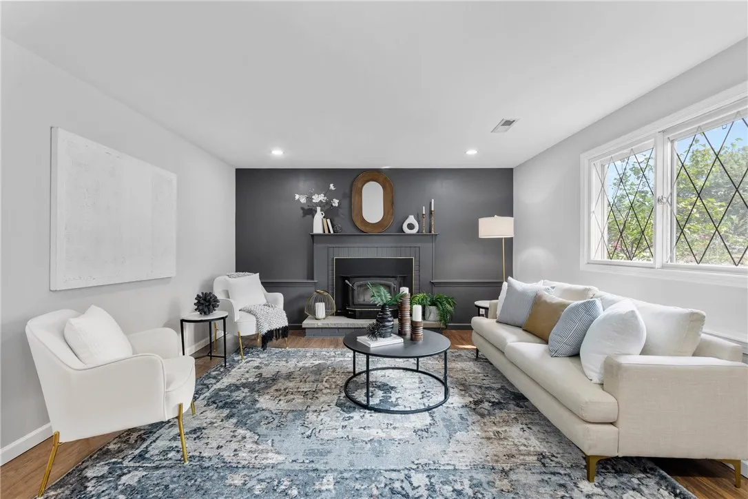 679 Heritage Drive, Greece, New York 14615, Greece, New York 14615, 5 Bedrooms Bedrooms, 11 Rooms Rooms,3 BathroomsBathrooms,Residential,For Sale,679 Heritage Drive, Greece, New York 14615,0,R1646884