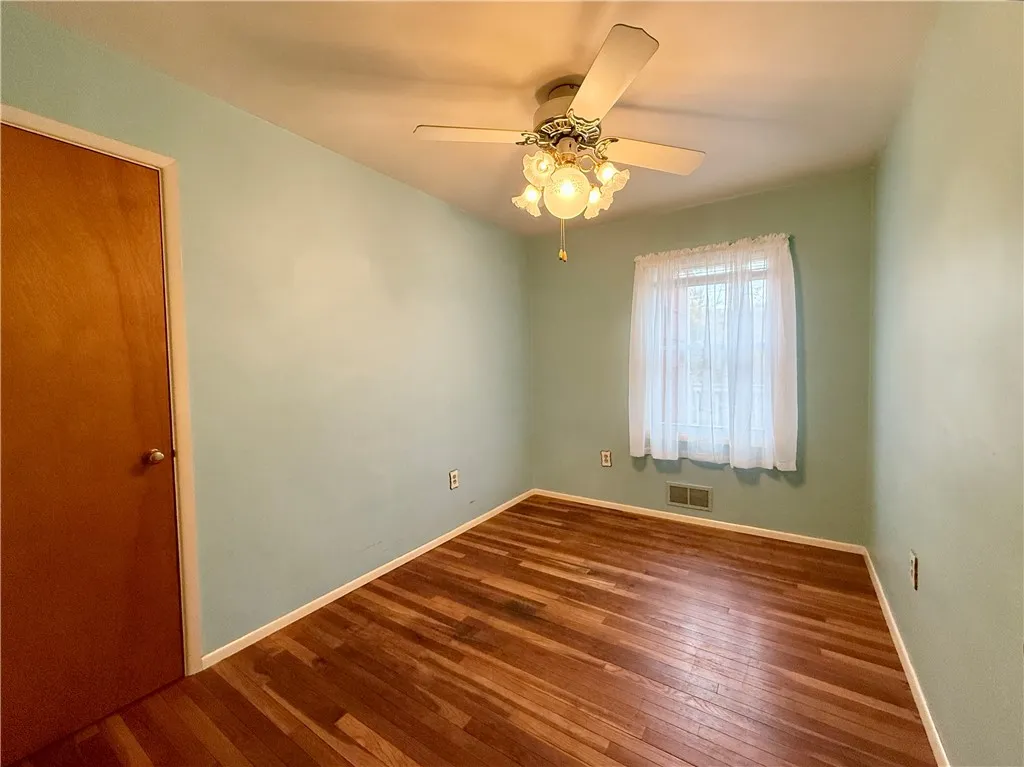 37 Rockland Avenue, Bradford City, Pennsylvania 16, Bradford City, Pennsylvania 16701, 3 Bedrooms Bedrooms, 5 Rooms Rooms,1 BathroomBathrooms,Residential,Closed,37 Rockland Avenue, Bradford City, Pennsylvania 16,0,R1646792