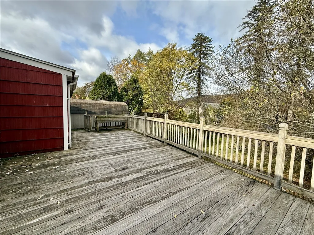 37 Rockland Avenue, Bradford City, Pennsylvania 16, Bradford City, Pennsylvania 16701, 3 Bedrooms Bedrooms, 5 Rooms Rooms,1 BathroomBathrooms,Residential,Closed,37 Rockland Avenue, Bradford City, Pennsylvania 16,0,R1646792