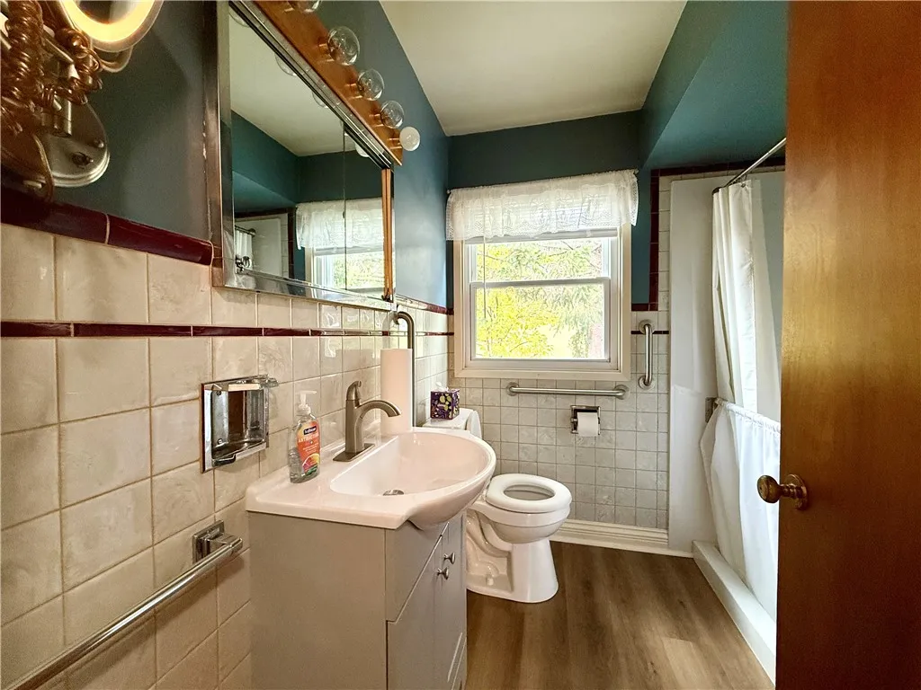 37 Rockland Avenue, Bradford City, Pennsylvania 16, Bradford City, Pennsylvania 16701, 3 Bedrooms Bedrooms, 5 Rooms Rooms,1 BathroomBathrooms,Residential,Closed,37 Rockland Avenue, Bradford City, Pennsylvania 16,0,R1646792