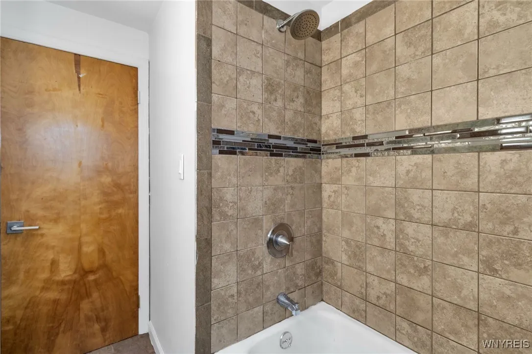 232 Callodine Avenue, Amherst, New York 14226, Amherst, New York 14226, 4 Bedrooms Bedrooms, ,2 BathroomsBathrooms,Residential,Closed,232 Callodine Avenue, Amherst, New York 14226,0,B1646902