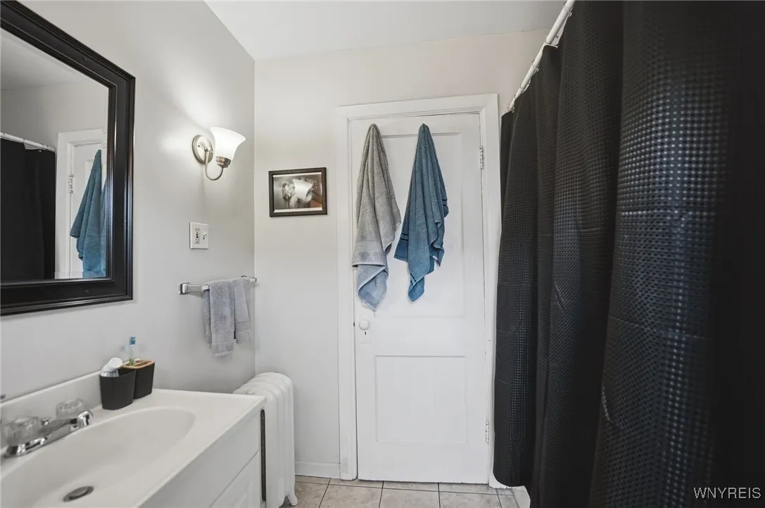 117 Bloomfield Avenue, Buffalo, New York 14220, Buffalo, New York 14220, 4 Bedrooms Bedrooms, ,4 BathroomsBathrooms,Residential,For Sale,117 Bloomfield Avenue, Buffalo, New York 14220,0,B1646936