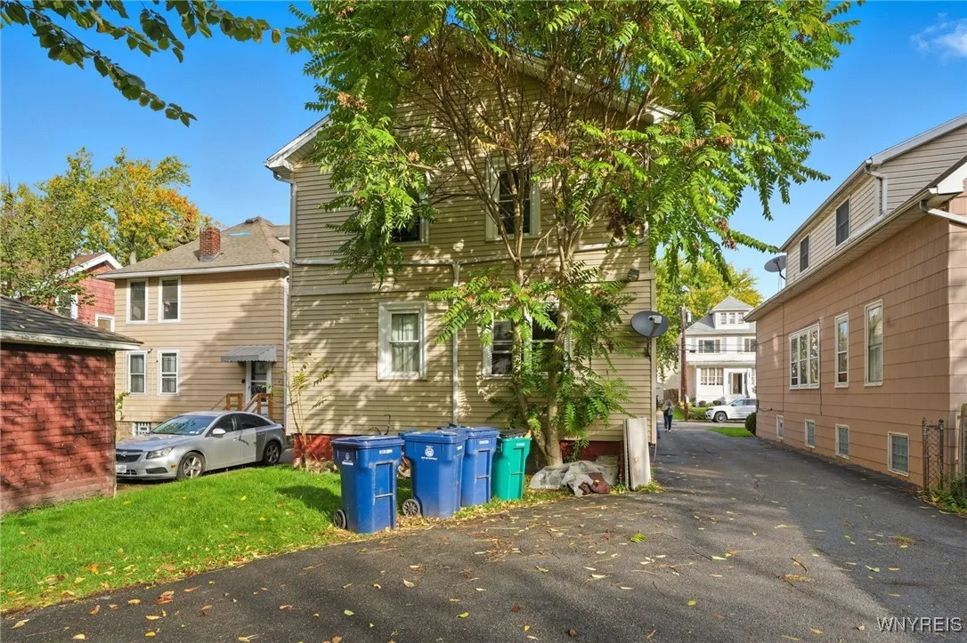 117 Bloomfield Avenue, Buffalo, New York 14220, Buffalo, New York 14220, 4 Bedrooms Bedrooms, ,4 BathroomsBathrooms,Residential,For Sale,117 Bloomfield Avenue, Buffalo, New York 14220,0,B1646936